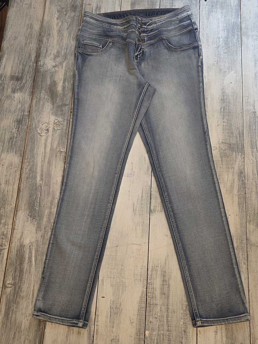 Rue21 Women's Faded Light Blue Button-fly High Rise Skinny Jeans sz 11/12 Long